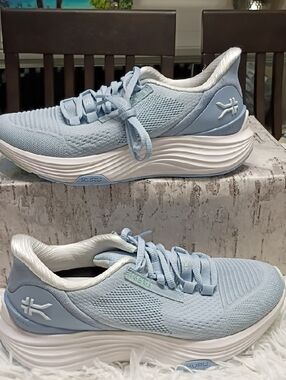 Kuru Cloud + Atom 2 women's Sz 7.5 Wide Orthopedic Running Shoes $169